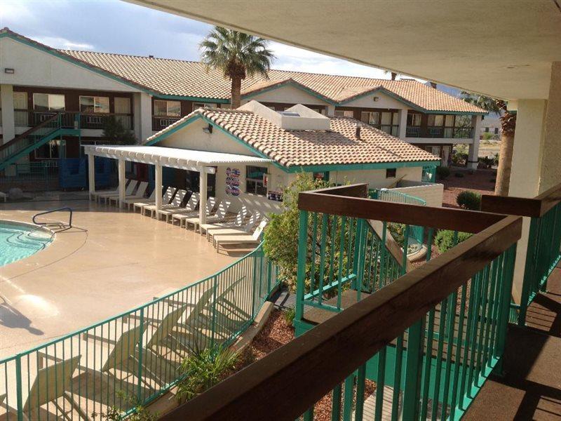 Virgin River Casino And Lodge Мъскийт Екстериор снимка