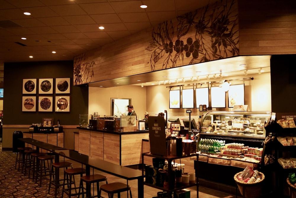 Virgin River Casino And Lodge Мъскийт Екстериор снимка