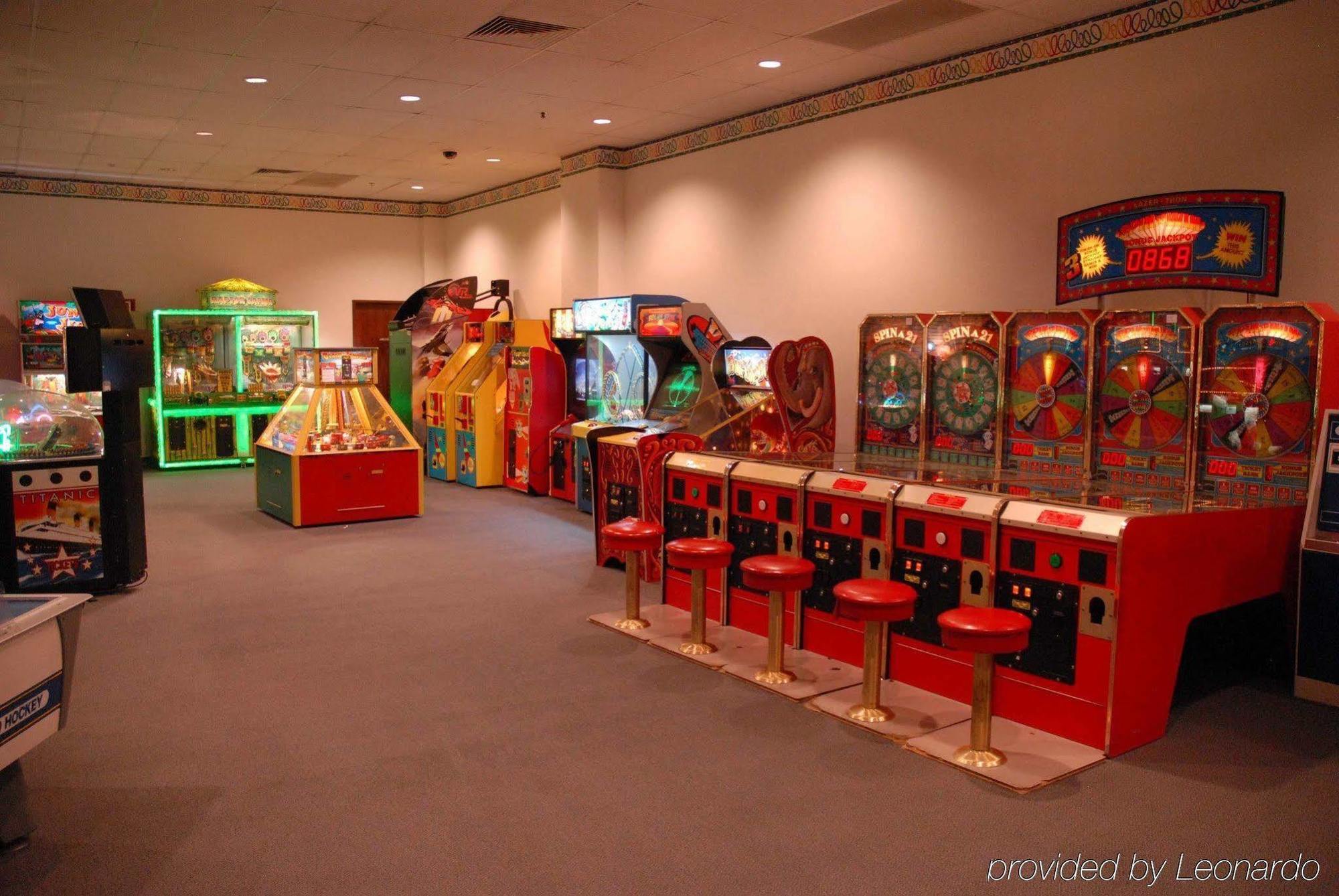 Virgin River Casino And Lodge Мъскийт Екстериор снимка